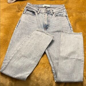 Abercrombie & Fitch | Women’s Size 26 Slim Straight Ultra High Rise Blue Jeans
